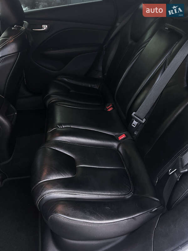 Седан Dodge Dart 2012 в Дніпрі
