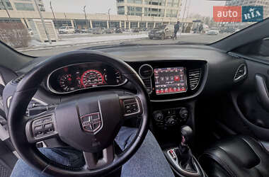 Седан Dodge Dart 2012 в 