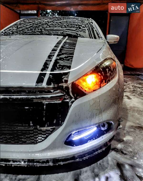 Седан Dodge Dart 2013 в Черкассах