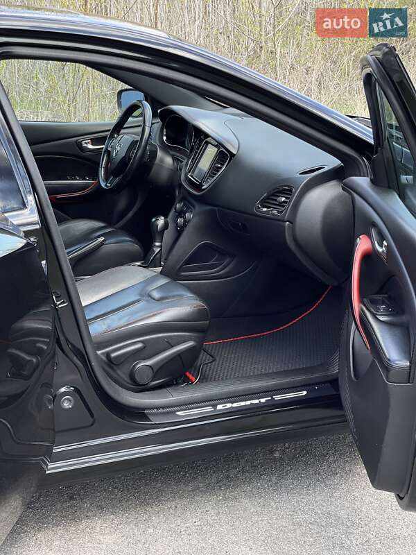Седан Dodge Dart 2014 в Кременчуге