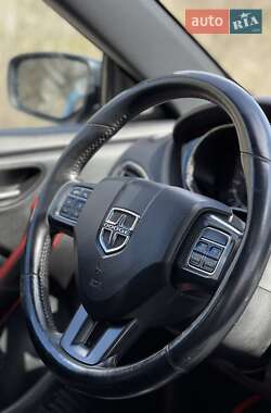 Седан Dodge Dart 2014 в 