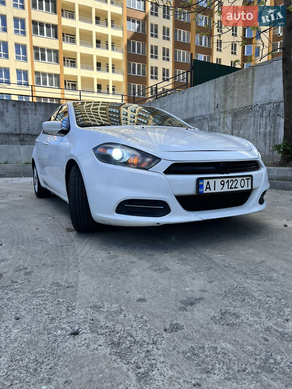 Седан Dodge Dart 2016 в Вишневом фото 12 Седан Dodge Dart 2016 в Вишневом