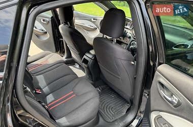Седан Dodge Dart 2014 в 