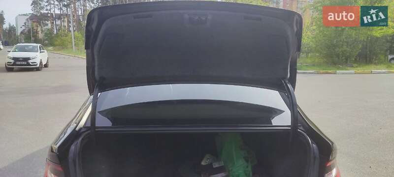 Седан Dodge Dart 2015 в Обухове