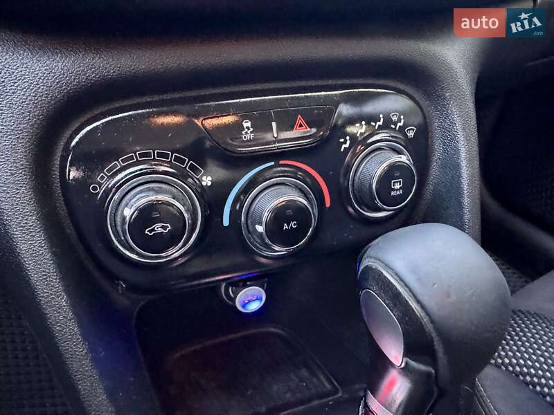 Седан Dodge Dart 2014 в Одессе