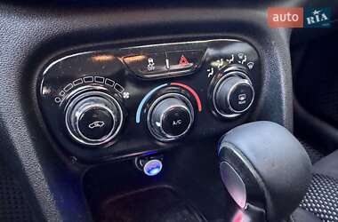 Седан Dodge Dart 2014 в 