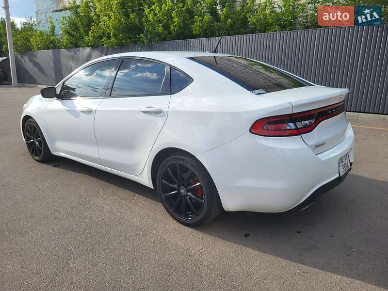 Седан Dodge Dart 2014 в Днепре
