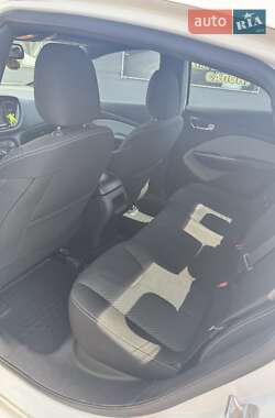 Седан Dodge Dart 2015 в 
