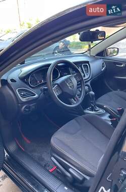 Седан Dodge Dart 2015 в 