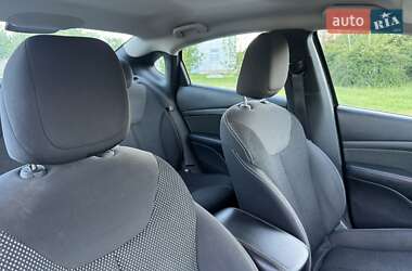 Седан Dodge Dart 2015 в 