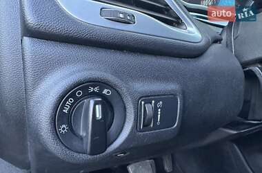 Седан Dodge Dart 2015 в 