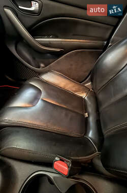Седан Dodge Dart 2013 в 