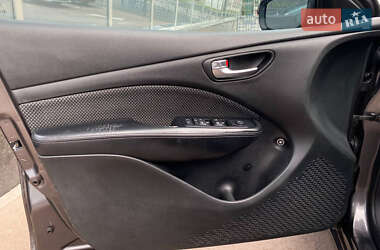 Седан Dodge Dart 2014 в 