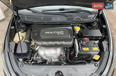 Седан Dodge Dart 2015 в 