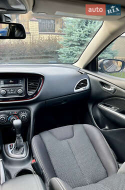 Седан Dodge Dart 2015 в 