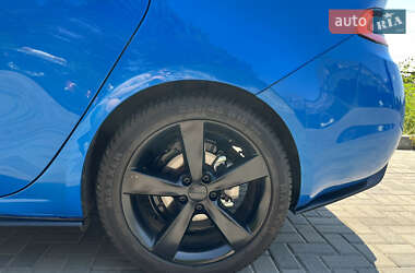 Седан Dodge Dart 2014 в 