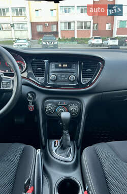 Седан Dodge Dart 2015 в 