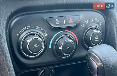 Седан Dodge Dart 2015 в 