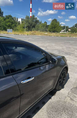 Седан Dodge Dart 2015 в 