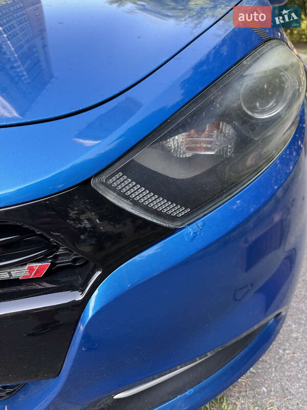 Седан Dodge Dart 2015 в Киеве