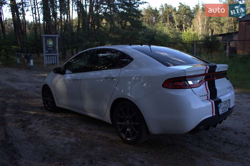 Седан Dodge Dart 2015 в Полтаве