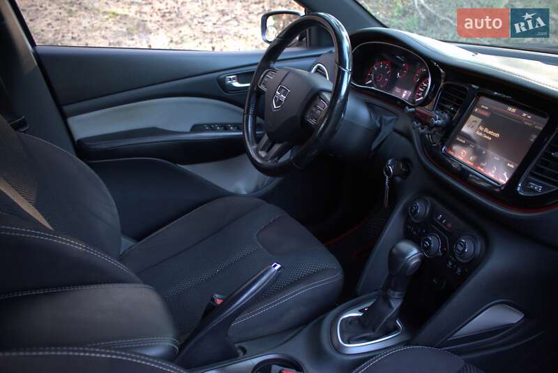 Седан Dodge Dart 2015 в Полтаве