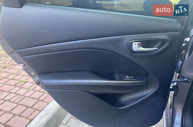 Седан Dodge Dart 2015 в 
