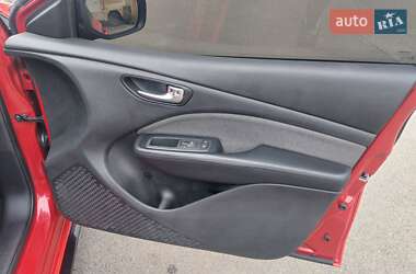 Седан Dodge Dart 2013 в 