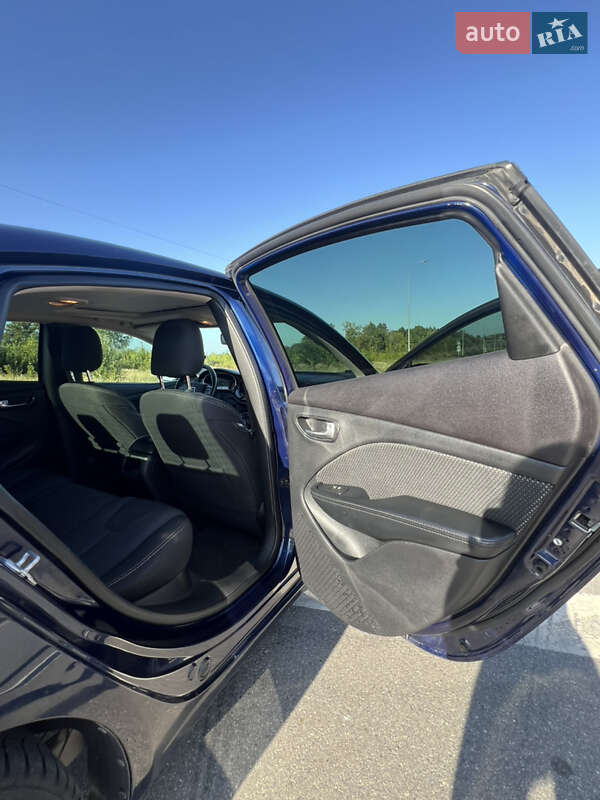 Седан Dodge Dart 2014 в Хмельницком фото 20 Седан Dodge Dart 2014 в Хмельницком