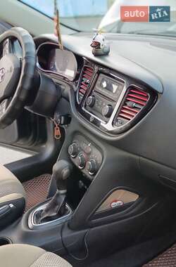 Седан Dodge Dart 2014 в 