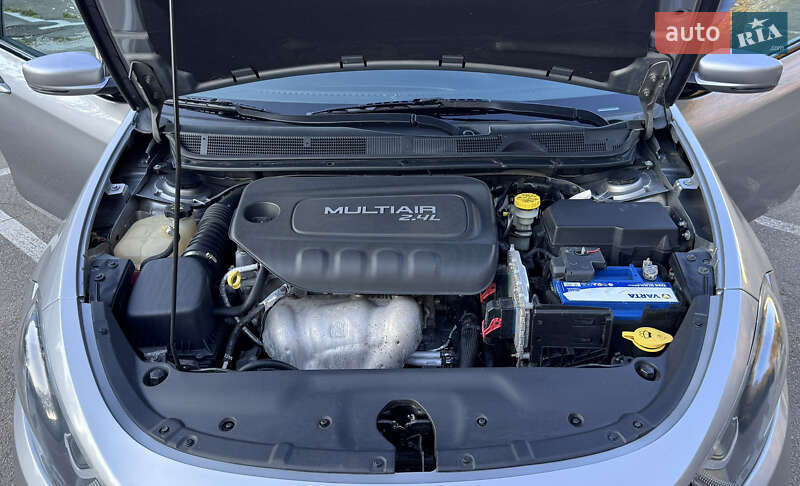 Седан Dodge Dart 2015 в Белогородке