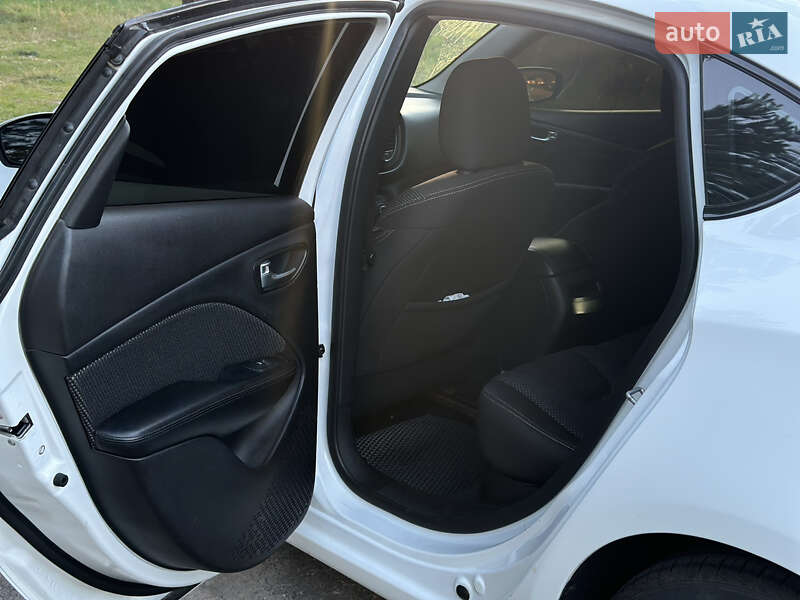 Седан Dodge Dart 2014 в Житомире