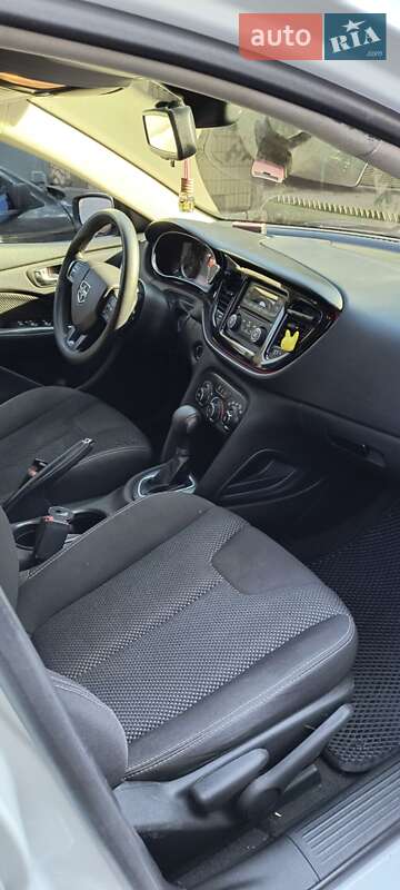 Седан Dodge Dart 2015 в Кривому Розі