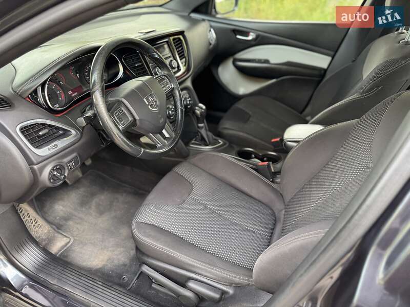 Седан Dodge Dart 2014 в Дніпрі