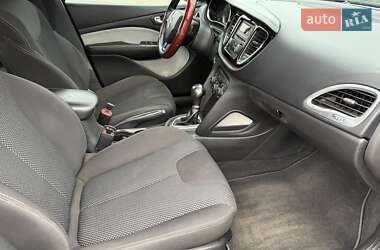 Седан Dodge Dart 2015 в 