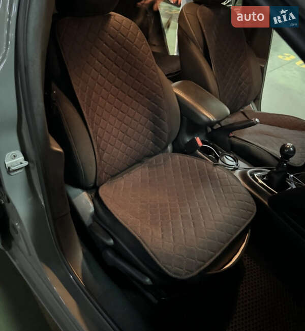 Седан Dodge Dart 2013 в Одесі