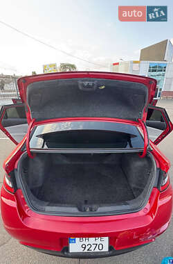Седан Dodge Dart 2012 в 