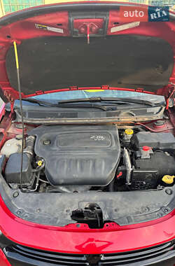 Седан Dodge Dart 2012 в 