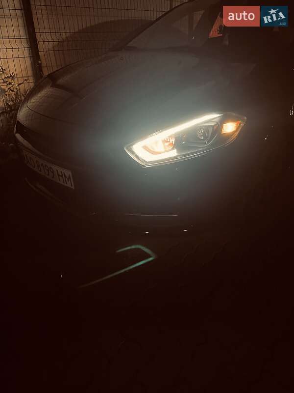 Седан Dodge Dart 2015 в Ужгороде