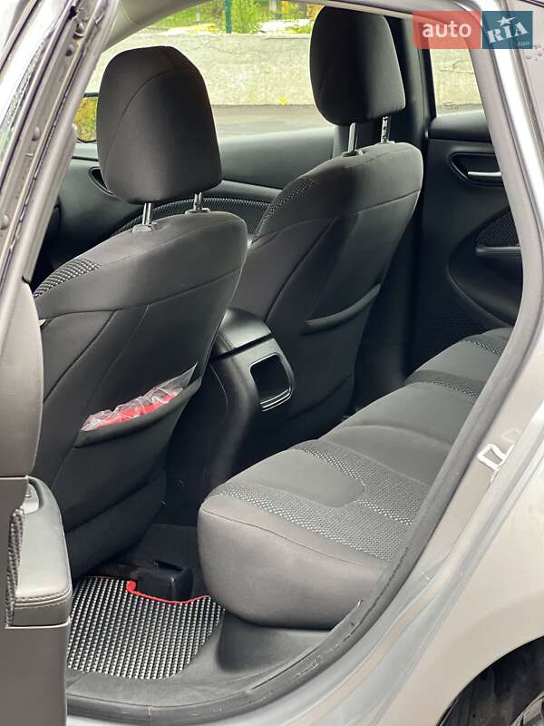 Седан Dodge Dart 2016 в Киеве фото 6 Седан Dodge Dart 2016 в Киеве