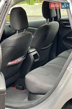 Седан Dodge Dart 2016 в 