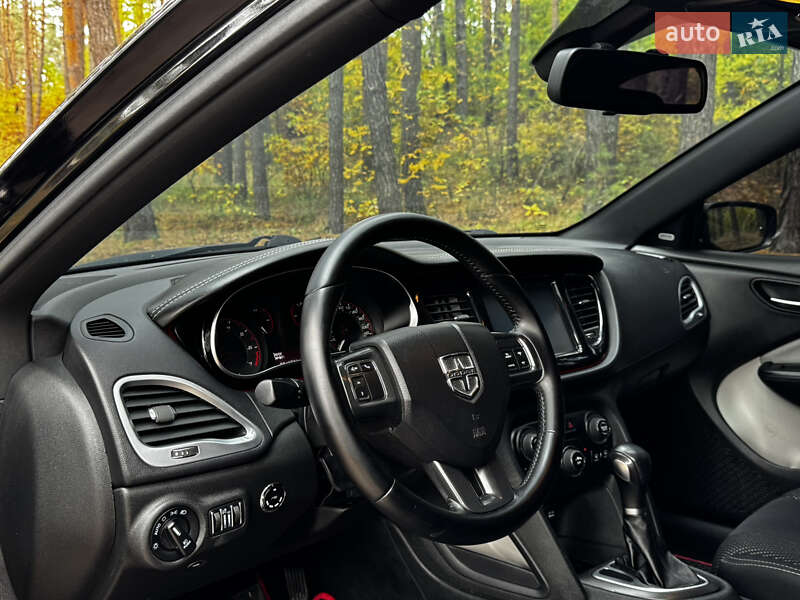Седан Dodge Dart 2014 в Киеве