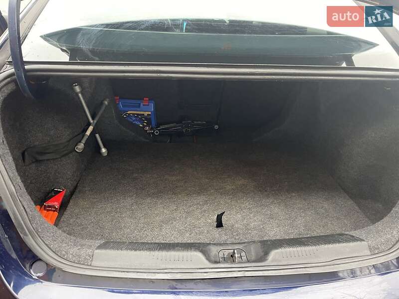 Седан Dodge Dart 2014 в Киеве