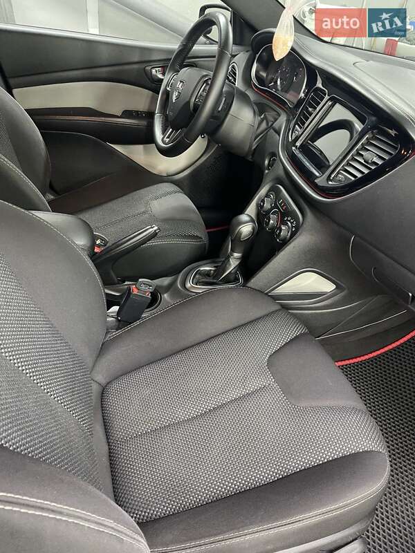 Седан Dodge Dart 2014 в Киеве