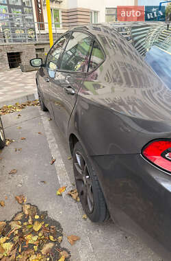 Седан Dodge Dart 2015 в Вишневом
