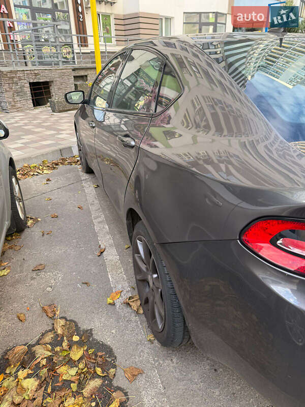 Седан Dodge Dart 2015 в Вишневом фото 4 Седан Dodge Dart 2015 в Вишневом