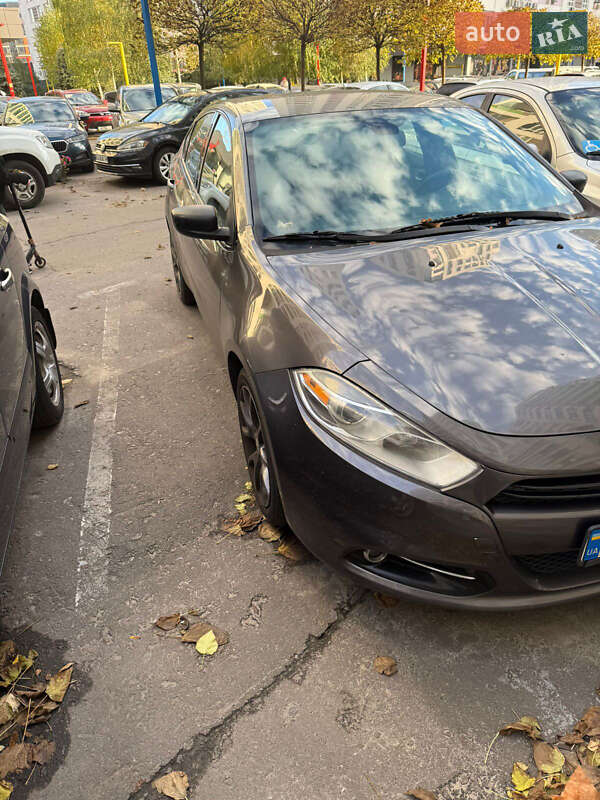 Седан Dodge Dart 2015 в Вишневом фото 9 Седан Dodge Dart 2015 в Вишневом