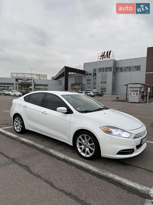 Седан Dodge Dart 2012 в Киеве