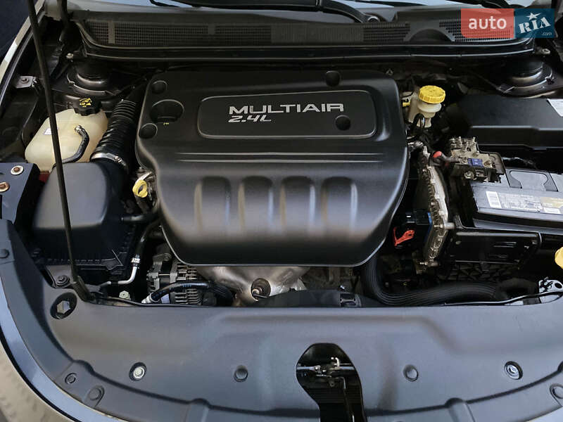 Седан Dodge Dart 2014 в Киеве