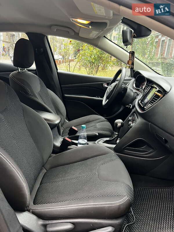 Седан Dodge Dart 2015 в Дніпрі